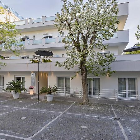 Residence Armony Мисано Адриатико Екстериор снимка